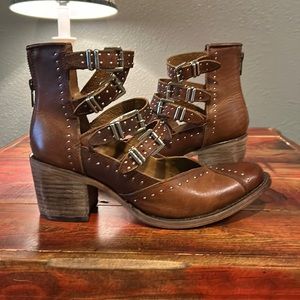 Freebird Felicity cognac  boots size 10